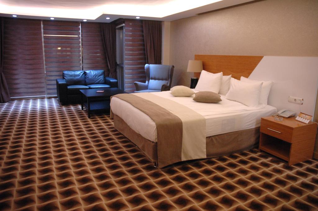 Way Hotel Ізмір Номер фото