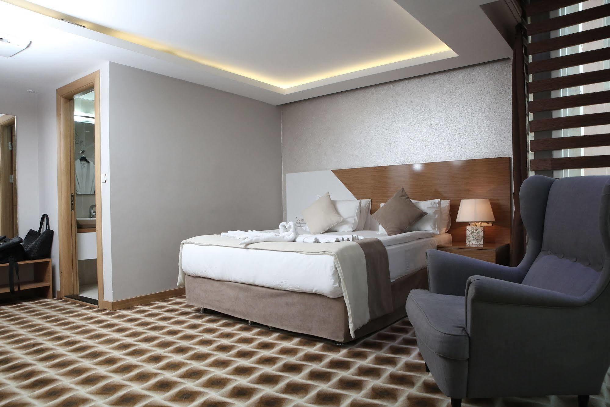 Way Hotel Ізмір Екстер'єр фото
